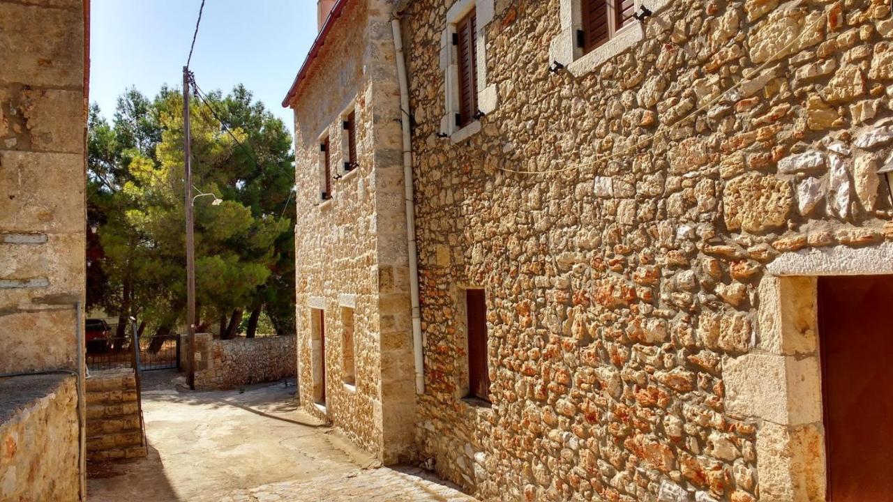 Aspasia House 이틸로 외부 사진